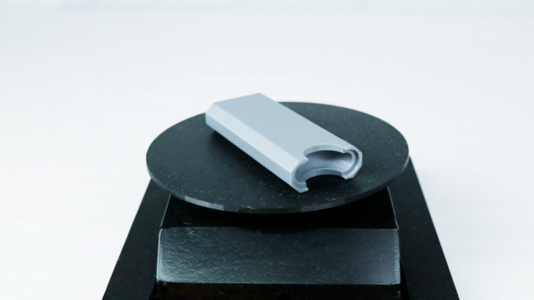 reverse-engineering-01-1024x576